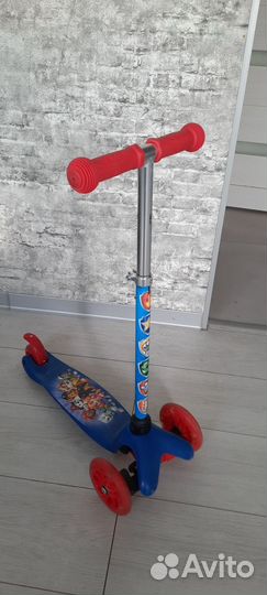 Самокат scooter трехколесный (светится)