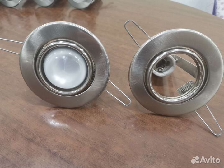 Светильник потолочный