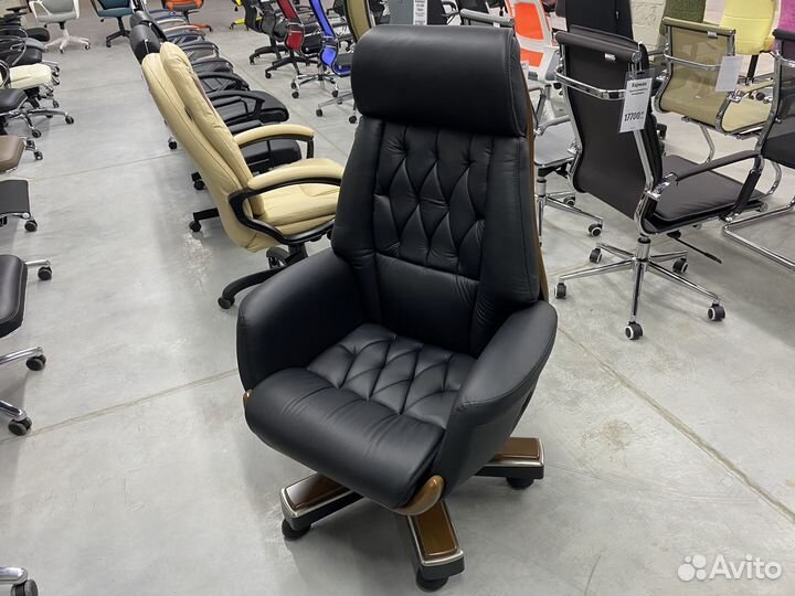 Кресло руководителя натуральная кожа