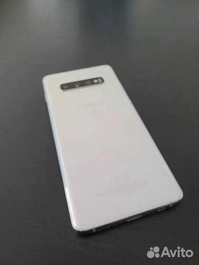 Samsung Galaxy S10+, 8/128 ГБ