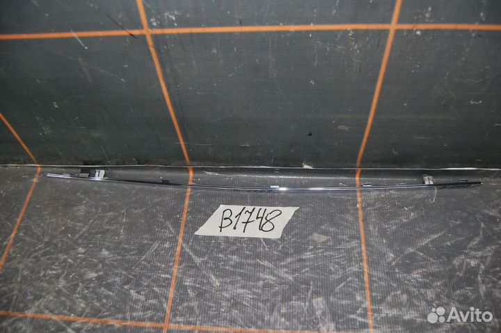 Накладка порога задняя левая - Mercedes-Benz W166