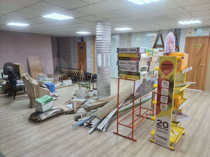 Офис- склад 400 м²