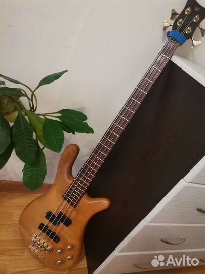 Warwick Streamer lx 4