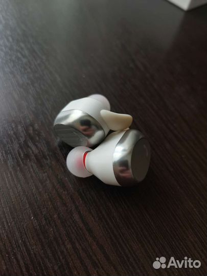 Беспроводные наушники elari nanopods