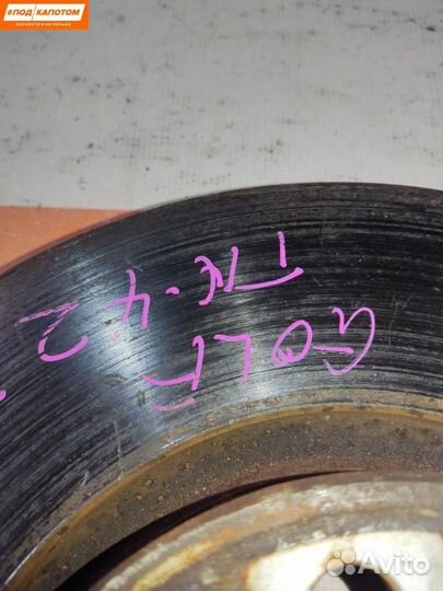 Диск тормозной передний Volkswagen Golf 5 2009