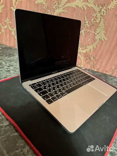 Apple MacBook Pro 13