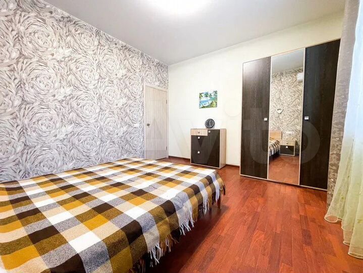 2-к. квартира, 60 м², 1/2 эт.