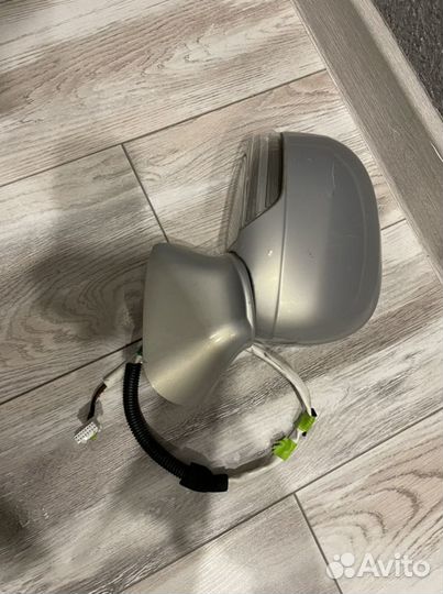 Зеркало правое Toyota crown grs200