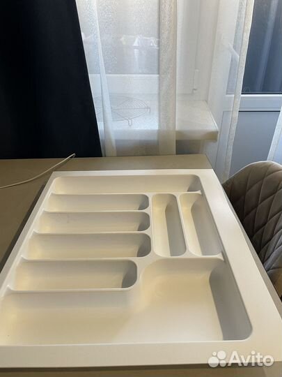 Лоток для столовых приборов