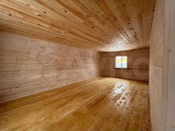 Дом 111,3 м² на участке 4,2 сот.