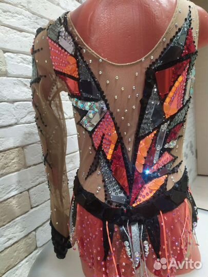 Купальник для художественной гимнастики