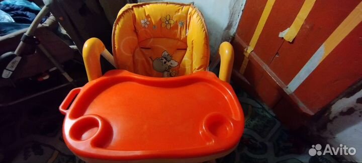 Стульчик для кормления