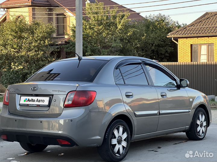 Kia Rio 1.4 AT, 2011, 156 000 км