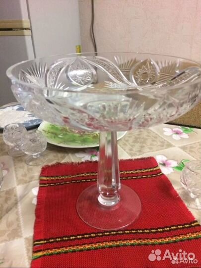 Ваза для фруктов хрустальная