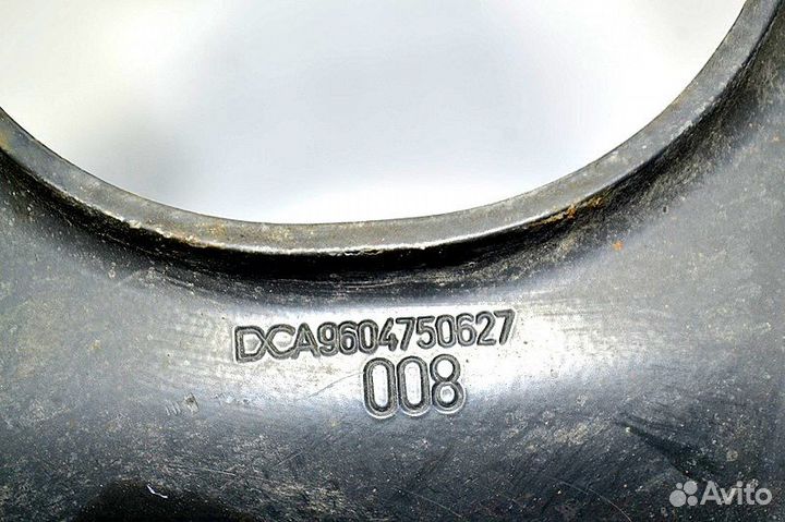 Кронштейн бака AdBlue mercedes-benz Actros MP4 184