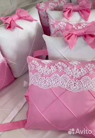 Бортики в кроватку