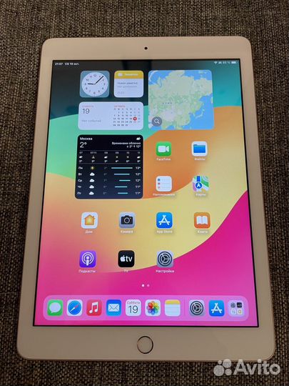 Планшет Apple iPad (6th gen) + Apple Pencil