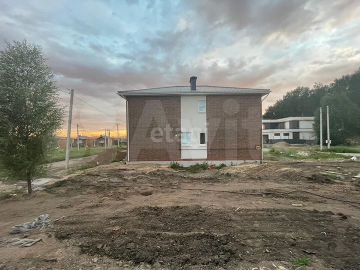 Коттедж 190,5 м² на участке 8,5 сот.