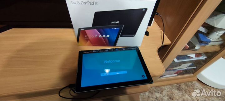 Планшет Asus Zenpad 10