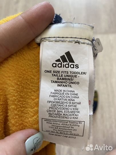 Шапка и варежки Adidas