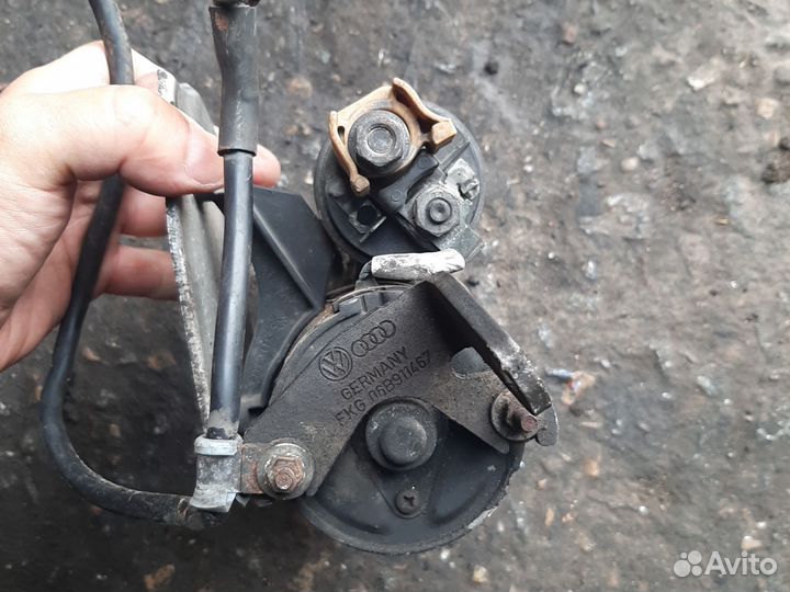 Стартер Фольксваген Пассат B5 Б5 1.6i