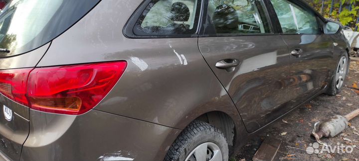 Дверь задняя правая Kia Ceed 2 JD Универсал