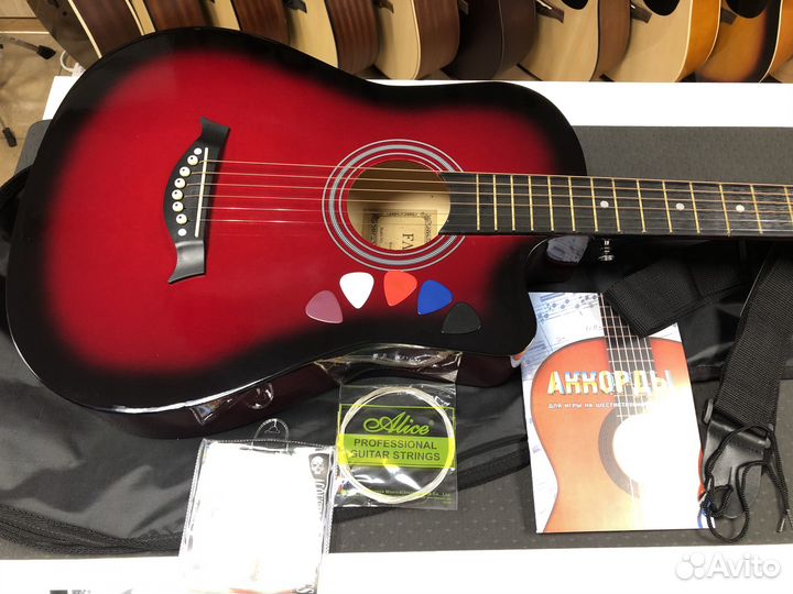Гитара для начинающих + комплект