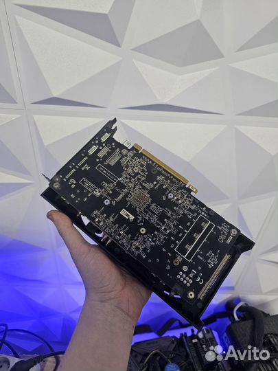 Видеокартс Sapphire RX 580 8Gb