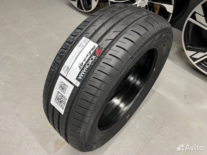 Yokohama BluEarth-GT AE-51 245/40 R18 97W