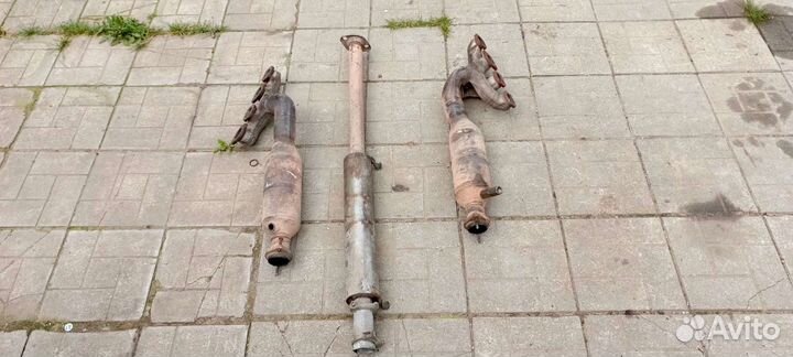 Выпускной колектор BMB е63