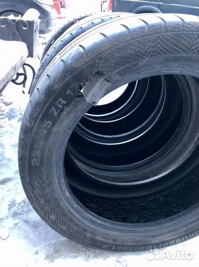 Continental ContiVikingContact 2 235/45 R17