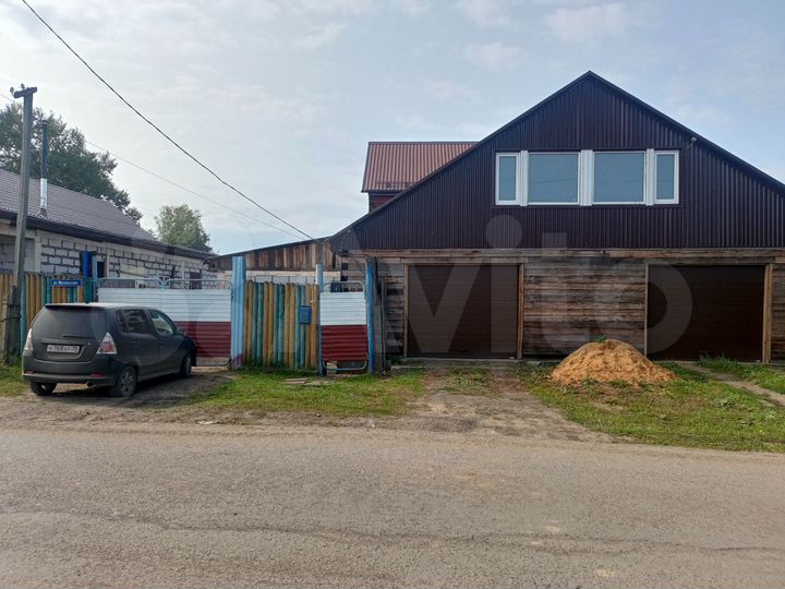 Дом 280 м² на участке 8,6 сот.