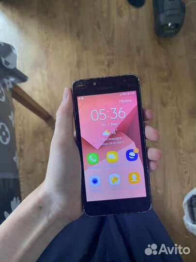 Телефон Samsung