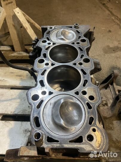 Низ двигателя шорт блок мицубиси 4g94 GDI