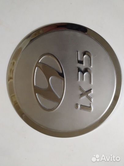 Накладка крышки бензобака ix-35