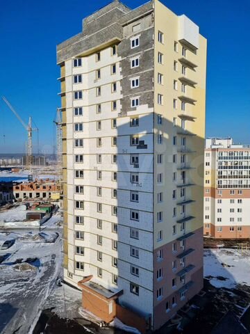 3-к. квартира, 63 м², 3/15 эт.