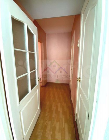 2-к. квартира, 49 м², 9/9 эт.