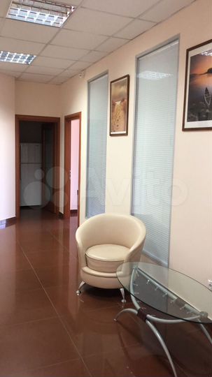 Офис, 267.99 м²