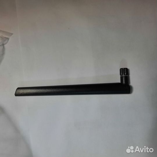 Антенна Wi-Fi для роутера на резьбе