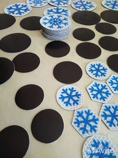 Магниты на холодильник