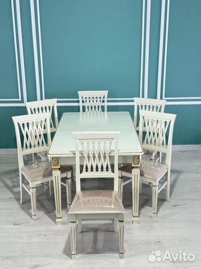 Стол и стулья с доставкой до вашего дома