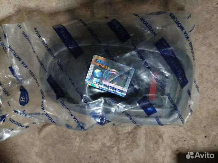 Ручка двери передняя левая