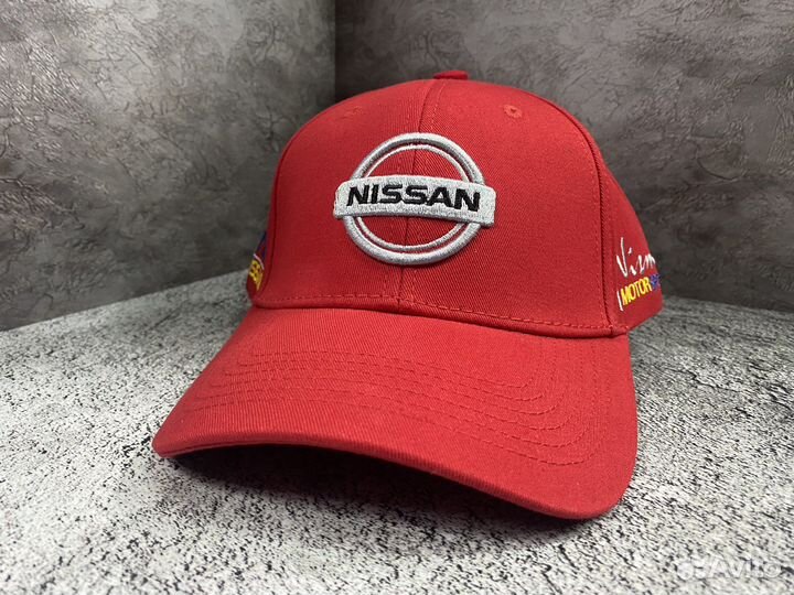 Кепка Nissan