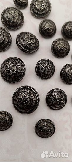 Пуговицы бренд
