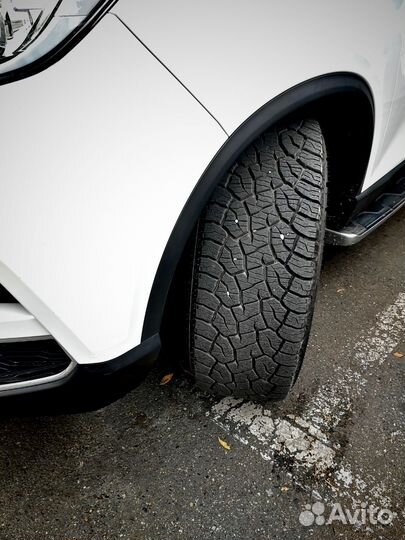 Kumho Road Venture AT52 265/60 R18 110T