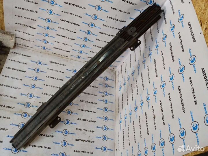 Усилитель переднего бампера Range Rover Sport l320