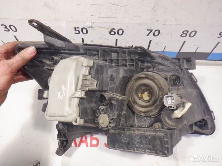 Фара левая Toyota Avensis 2 1azfse 2.0 л