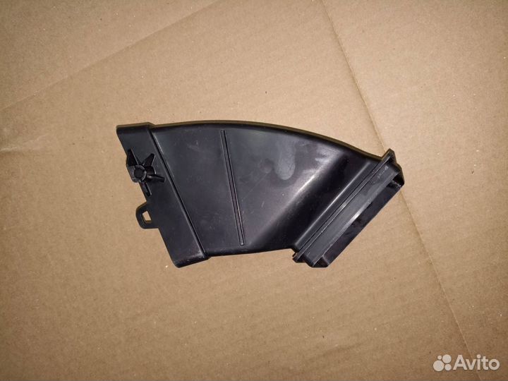 Водосток капота левый BMW X3 G01 2020 51317411519