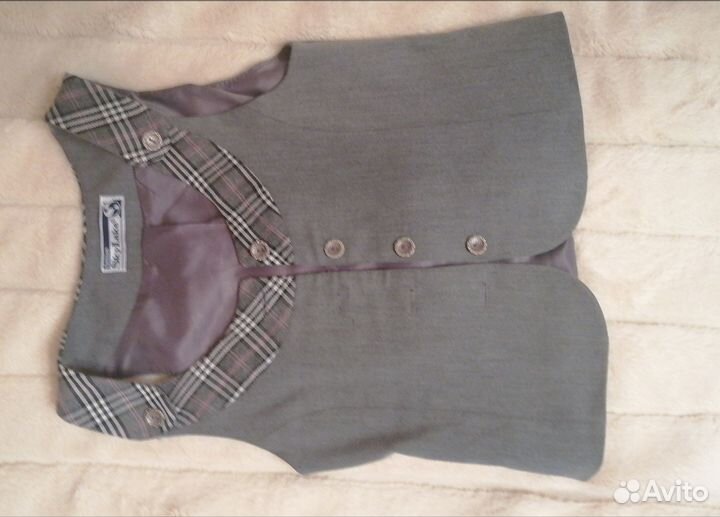 Жилетка для девочки школьная 134 140