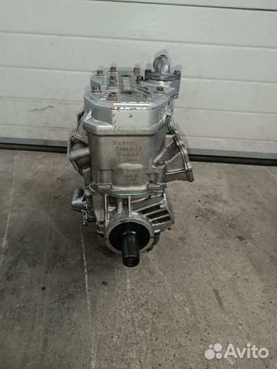 Двигатель на снегоход Rotax 593